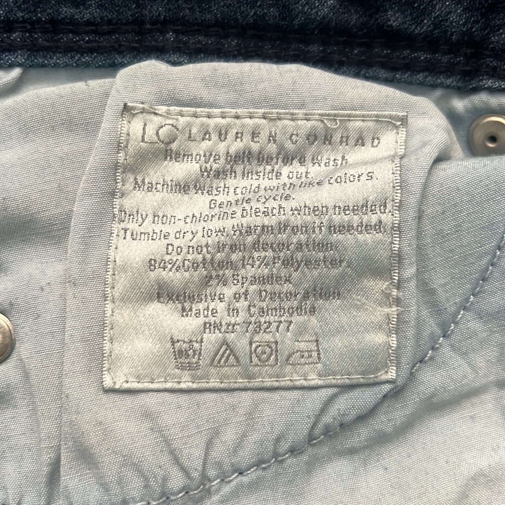 Jeans - Picture 4 of 4